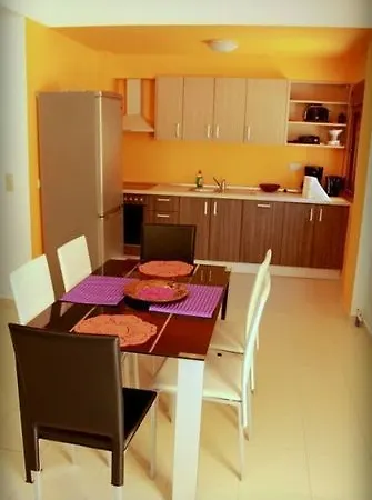 Uphoria Resort 3*
